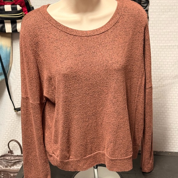 Green Envelope Brown Knit Top - Picture 1 of 2